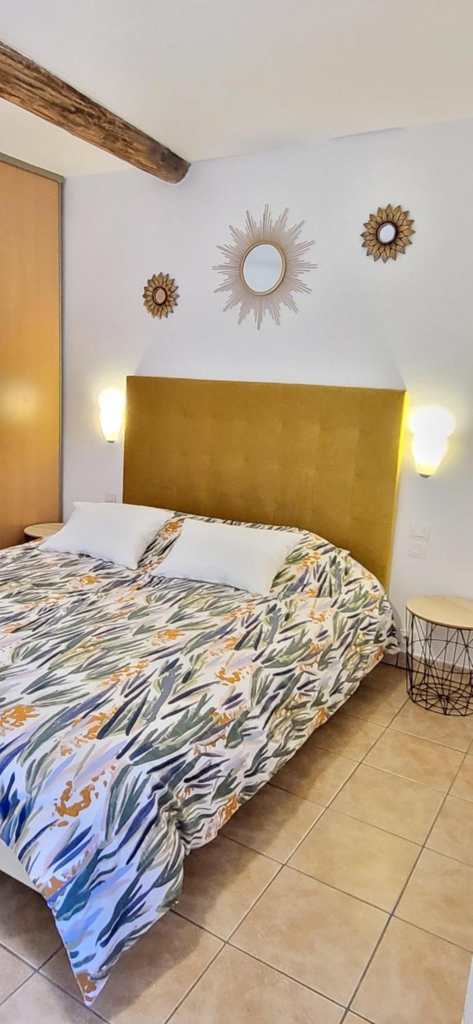 Bed and Breakfast La Maison Millesime La Caunette Zewnętrze zdjęcie
