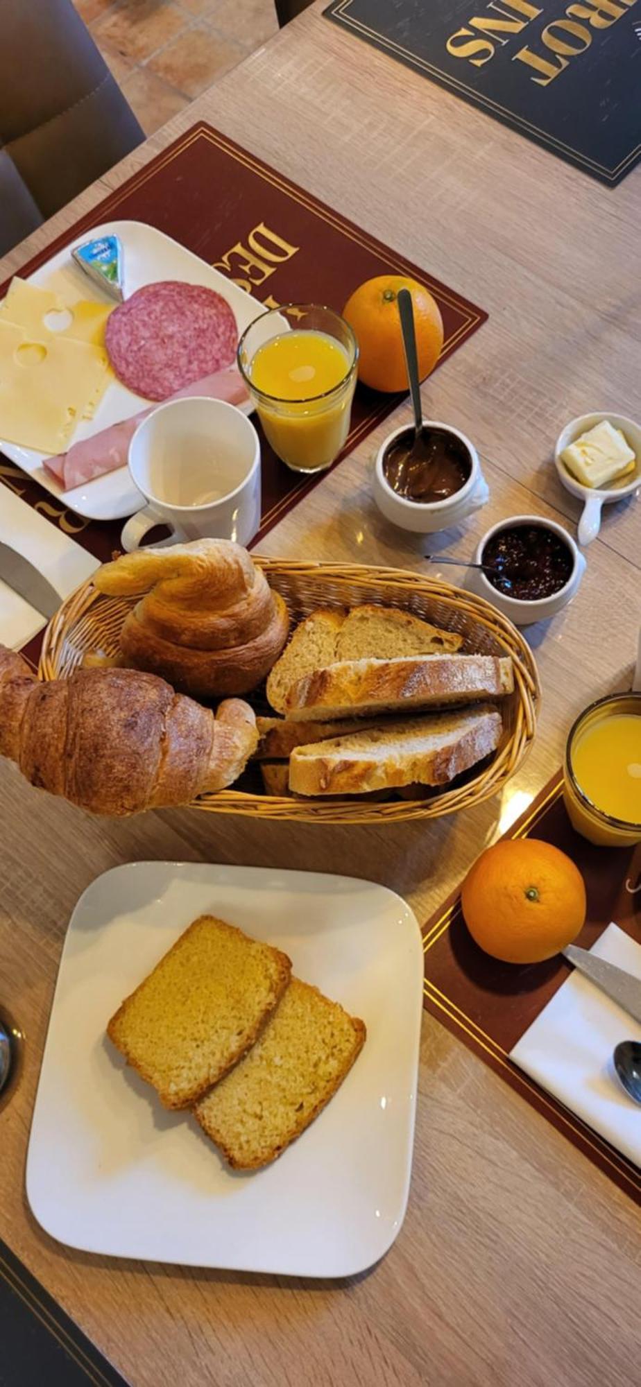 Bed and Breakfast La Maison Millesime La Caunette Zewnętrze zdjęcie